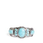 Stitch Fix women’s Americana aesthetic turquoise and silver bracelet.