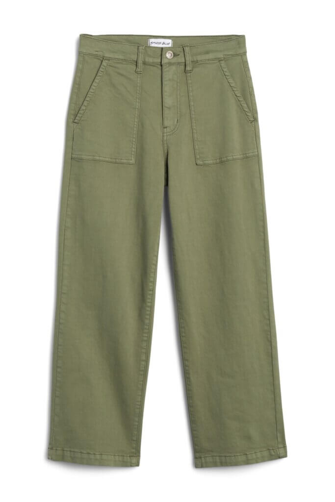 Stitch Fix women's green wide-leg pants.