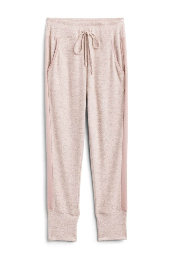 Stitch Fix women's light pink brushed knit joggers.