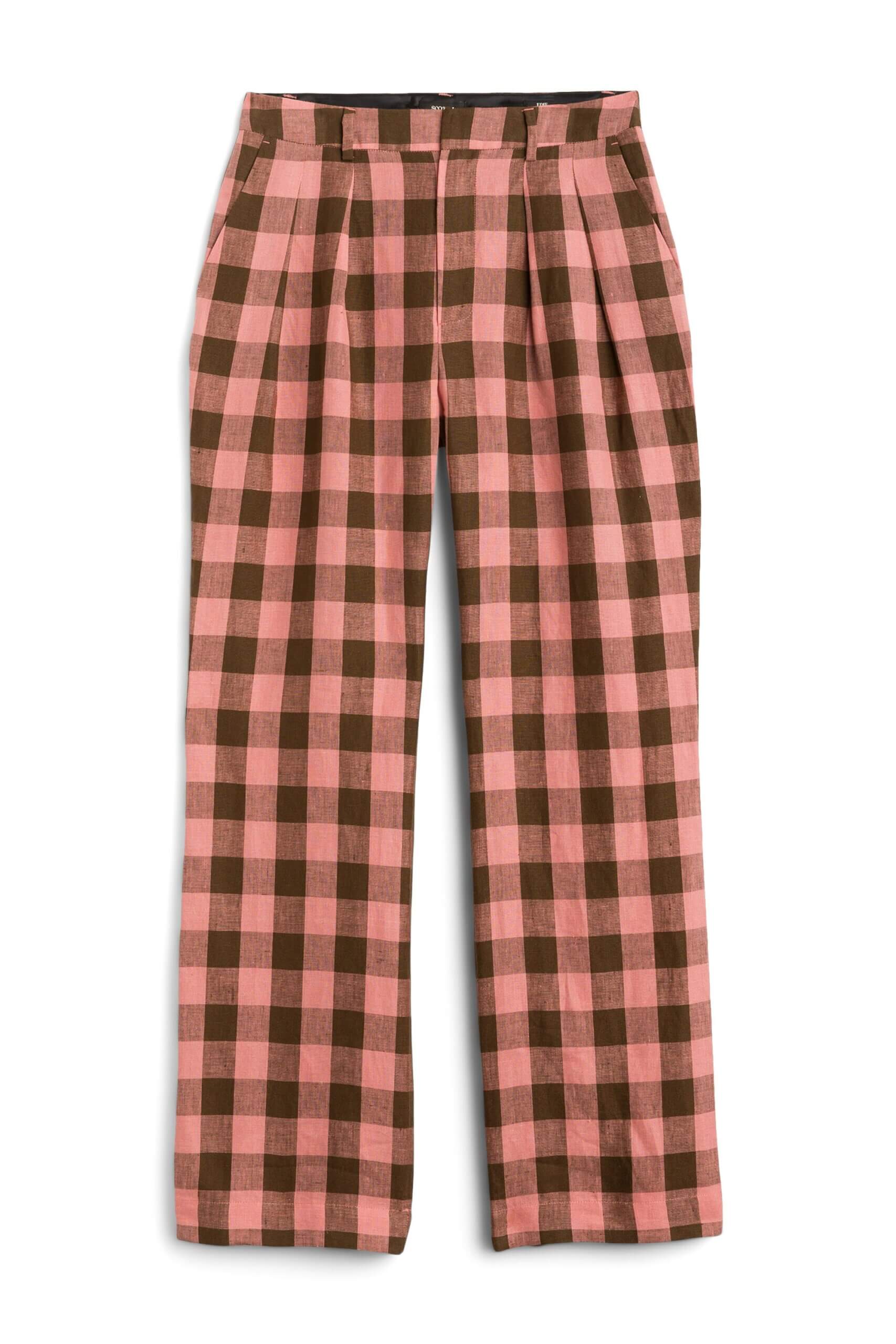 Stitch Fix women’s 90s grunge fashion pink and black wide leg trousers.