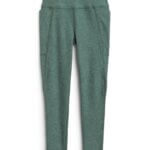 Stitch Fix women’s green leggings.