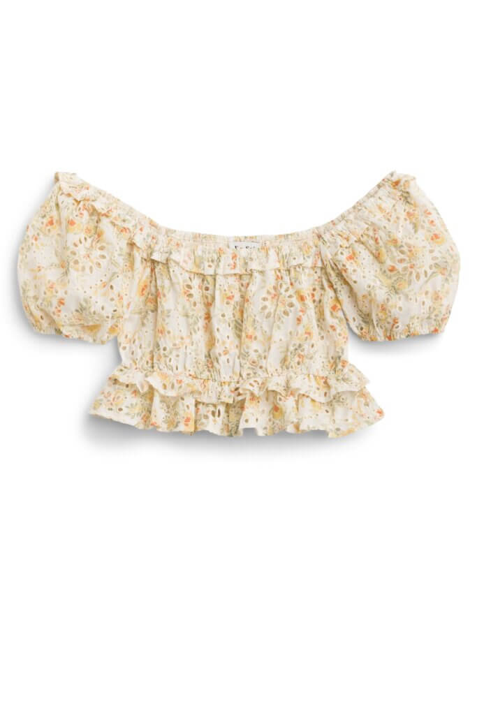 Stitch Fix women’s ditsy floral crop top with puff sleeves.