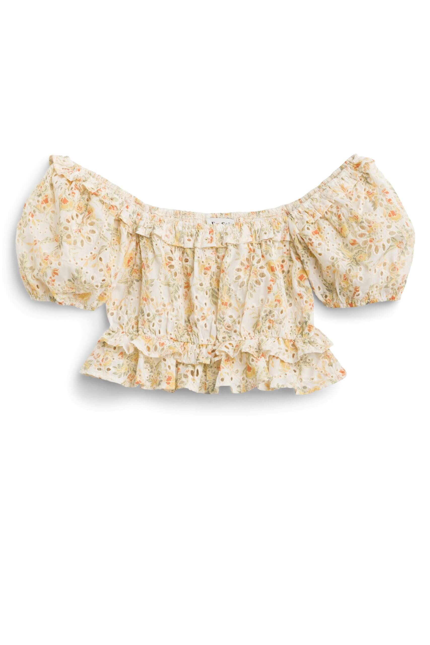 Stitch Fix women’s ditsy floral crop top with puff sleeves.