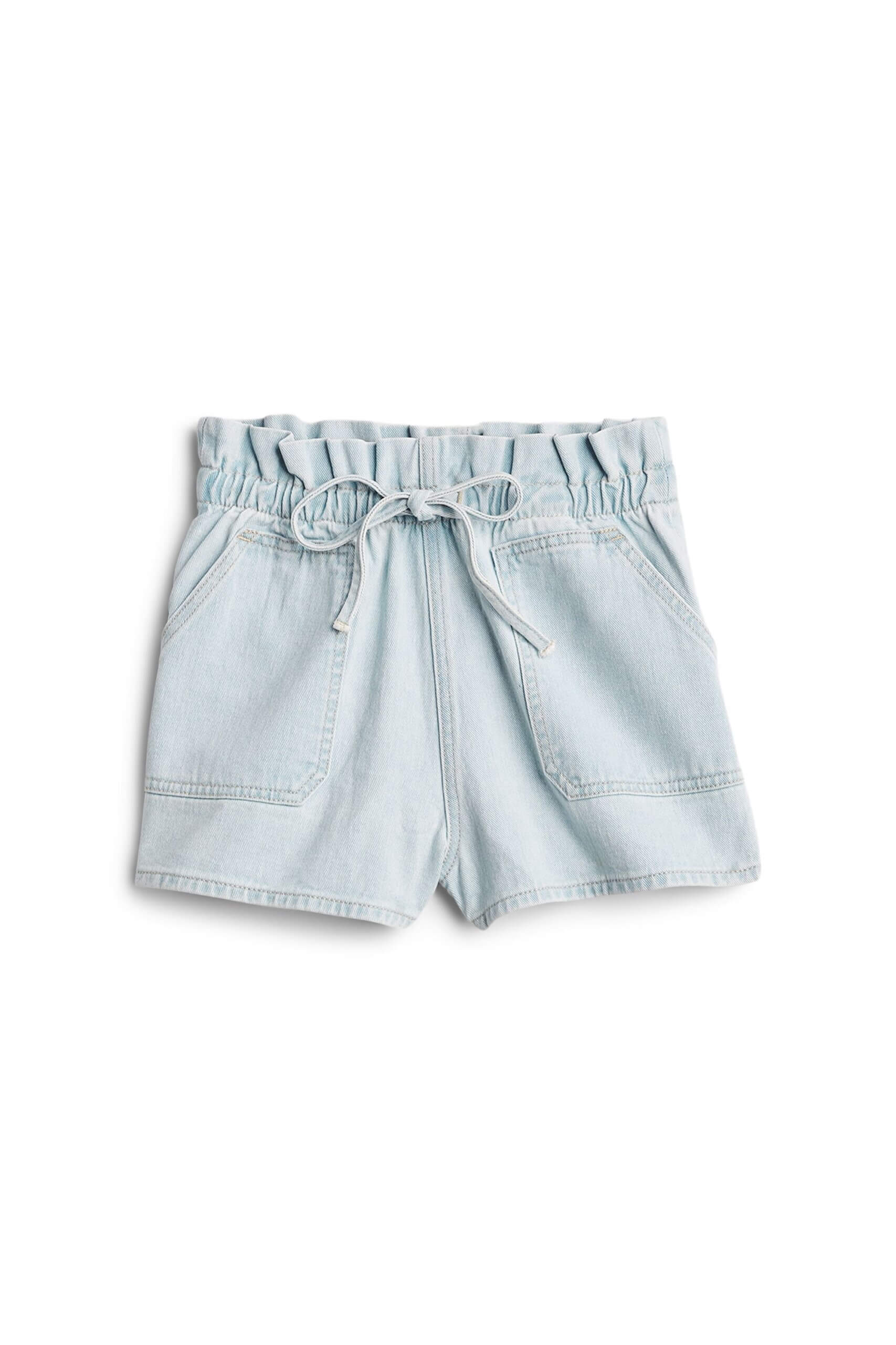 Stitch Fix women’s light blue coastal grandmother inspired paperbag shorts with waist-tie detail.