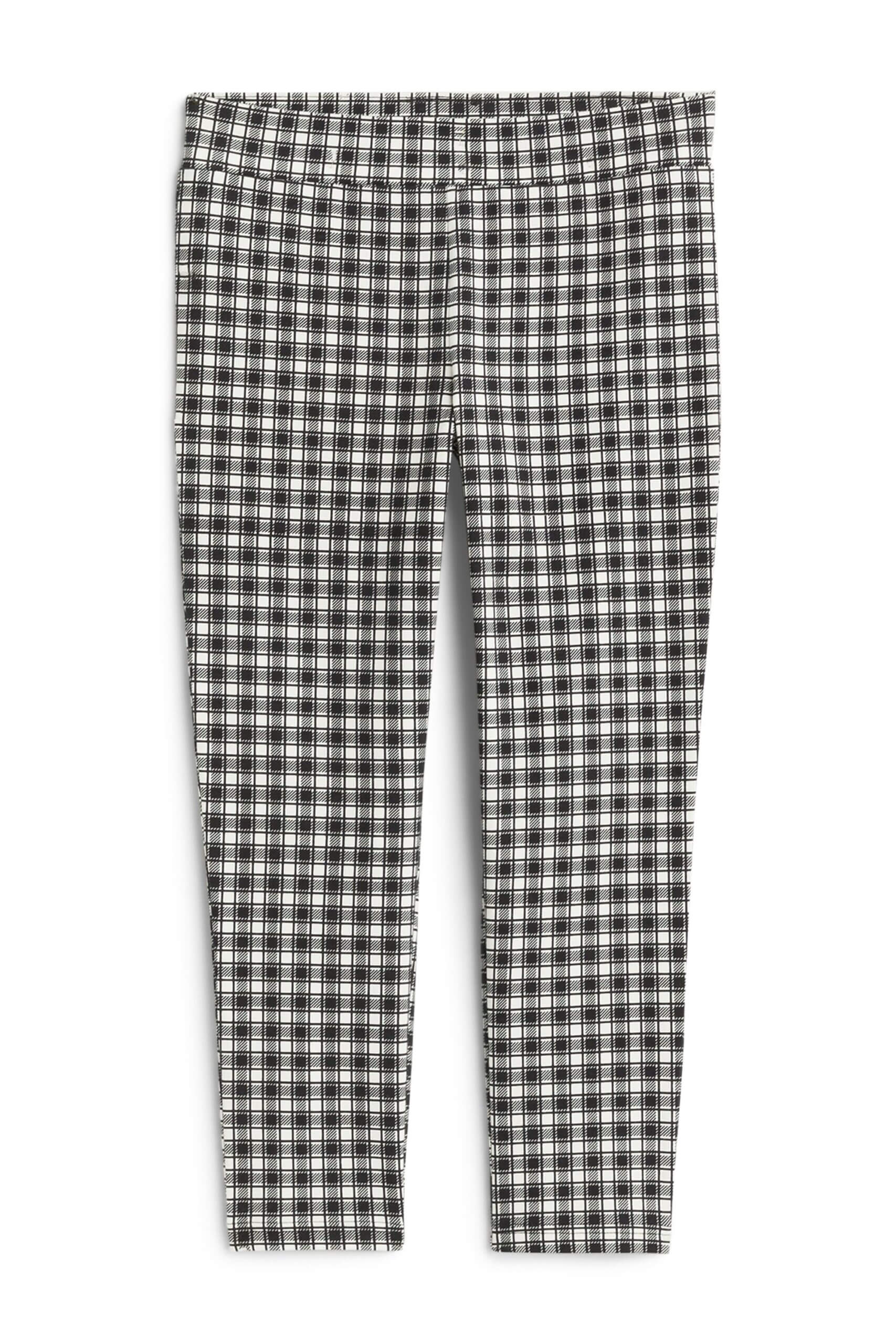 Stitch Fix women's black and white plaid pants.