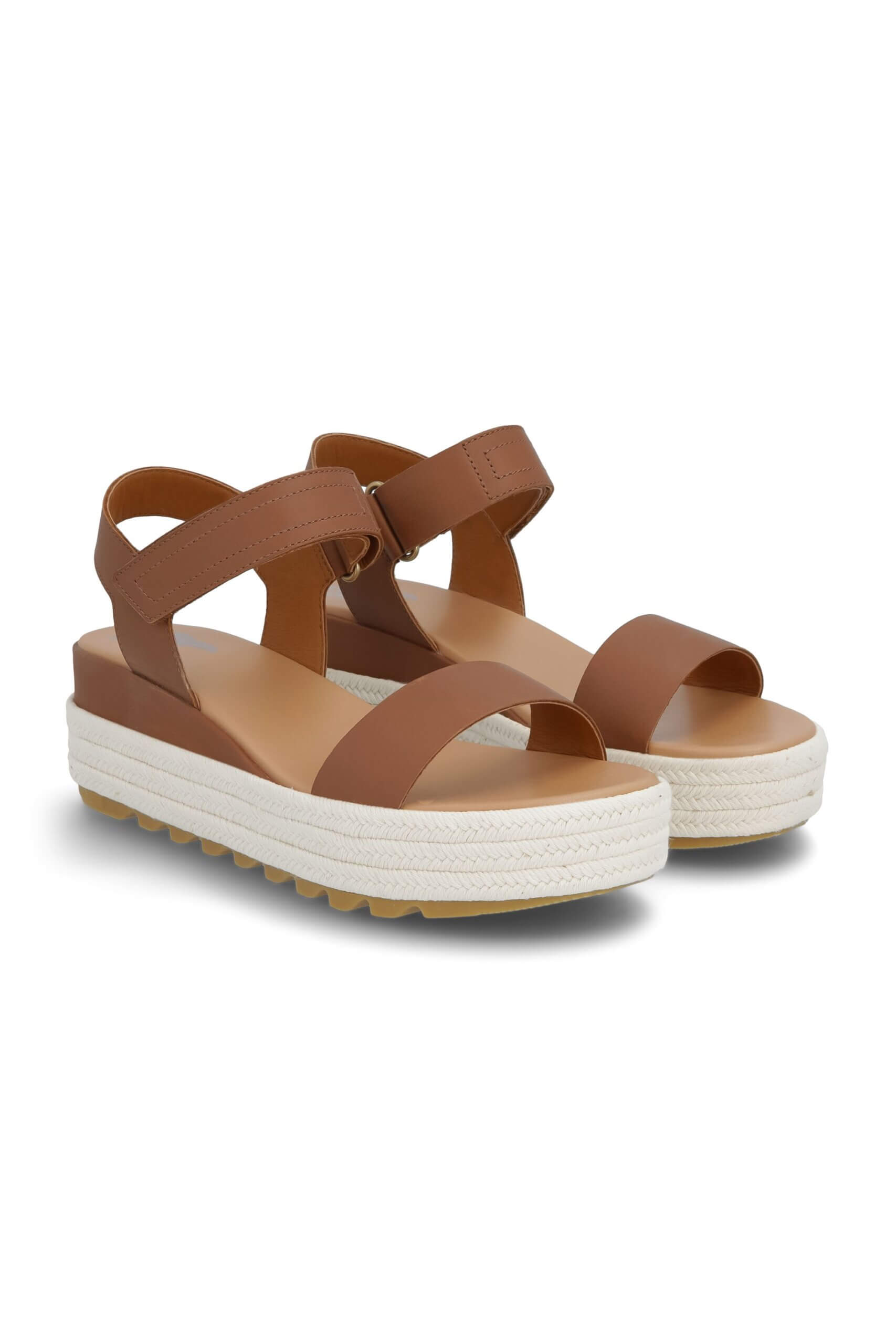 Stitch Fix women’s brown platform sandals.