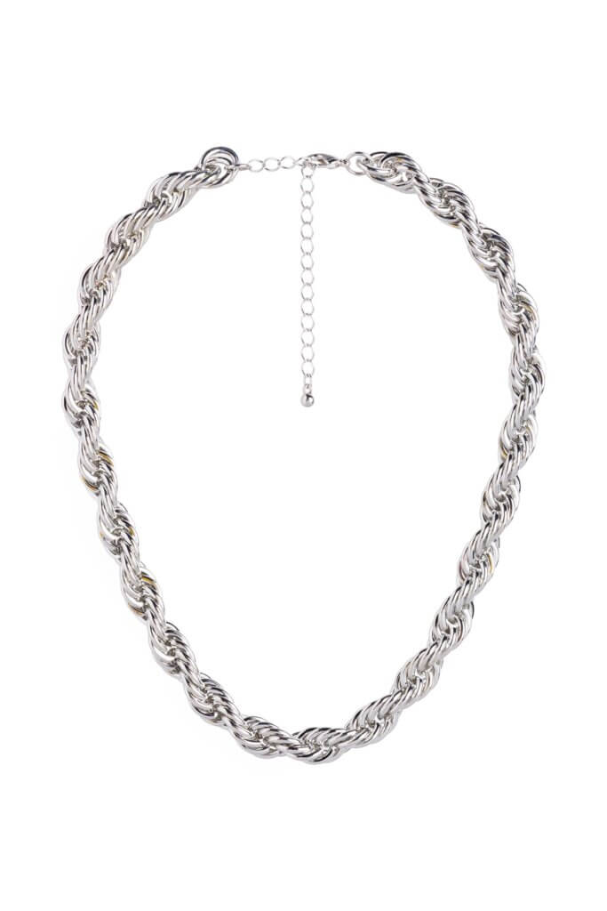 Stitch Fix women’s silver braided necklace.