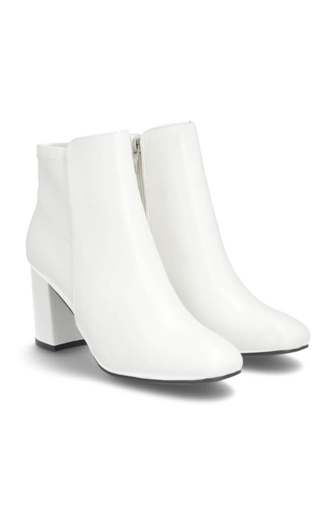Stitch Fix women’s white booties with block heels.