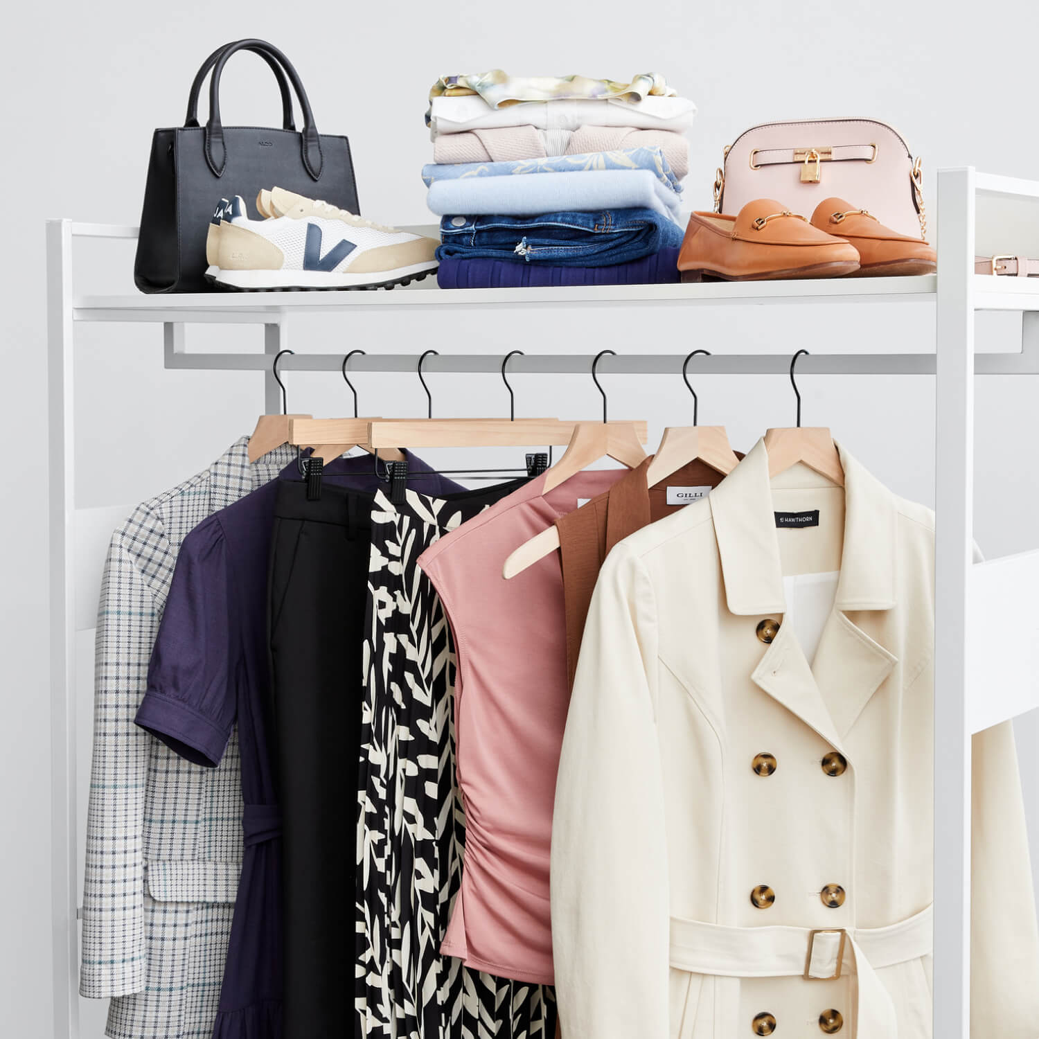 Women’s Spring 2024 Refresh: 7 Essentials to Revitalize Your Closet